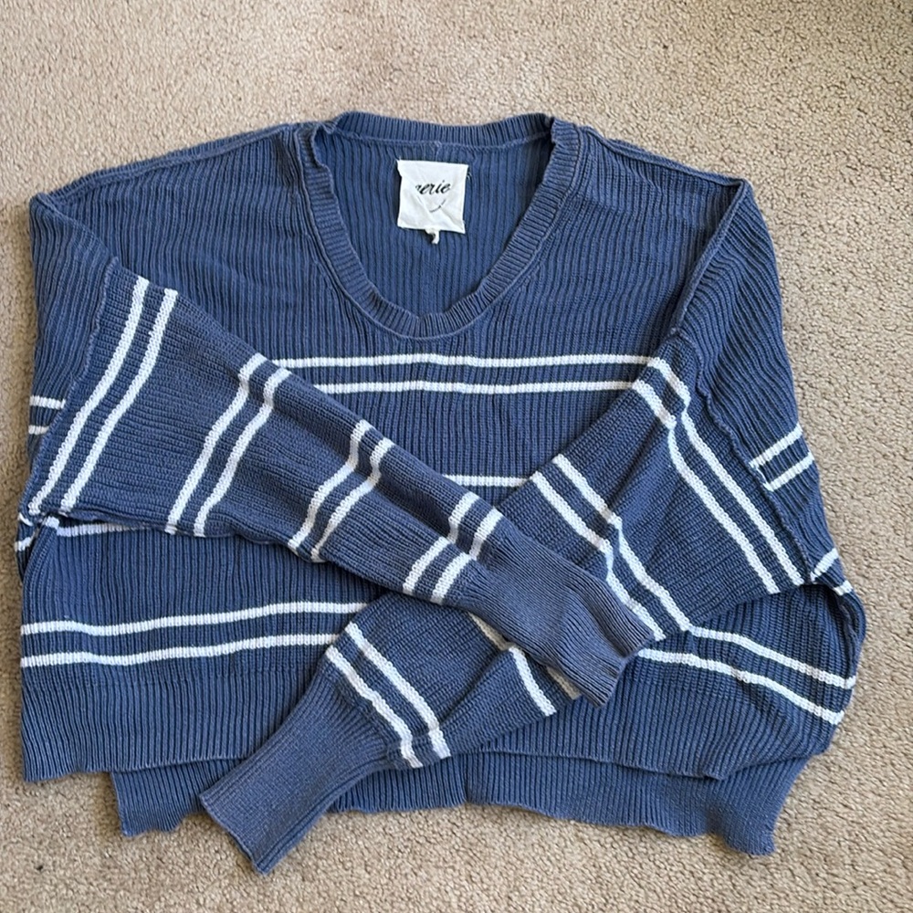 Aerie sweater